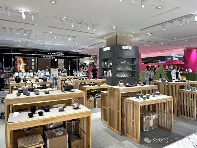 动作：投入1亿元转型升级！6年前一度官宣告别j9九游真人游戏第一平台上海著名日系